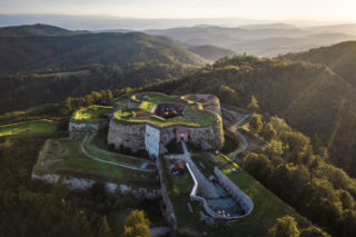 Ta wieś skrywa prawdziwego giganta. Napoleon połamał sobie na nim zęby