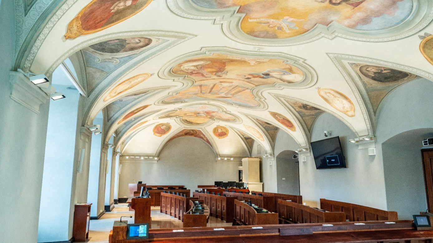 Sala Sesyjna Urzędu Miasta Poznania odzyskała dawny blask