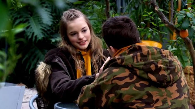 Barwy szczęścia. Zuzia (Anna Adamus), Filip Lisicki (Kuba Dyniewicz)