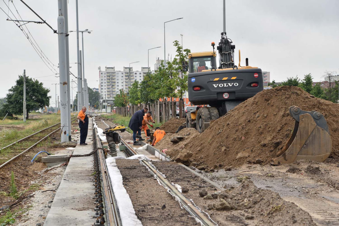 W Toruniu trwa modernizacja torowisk. Zaglądamy na plac budowy