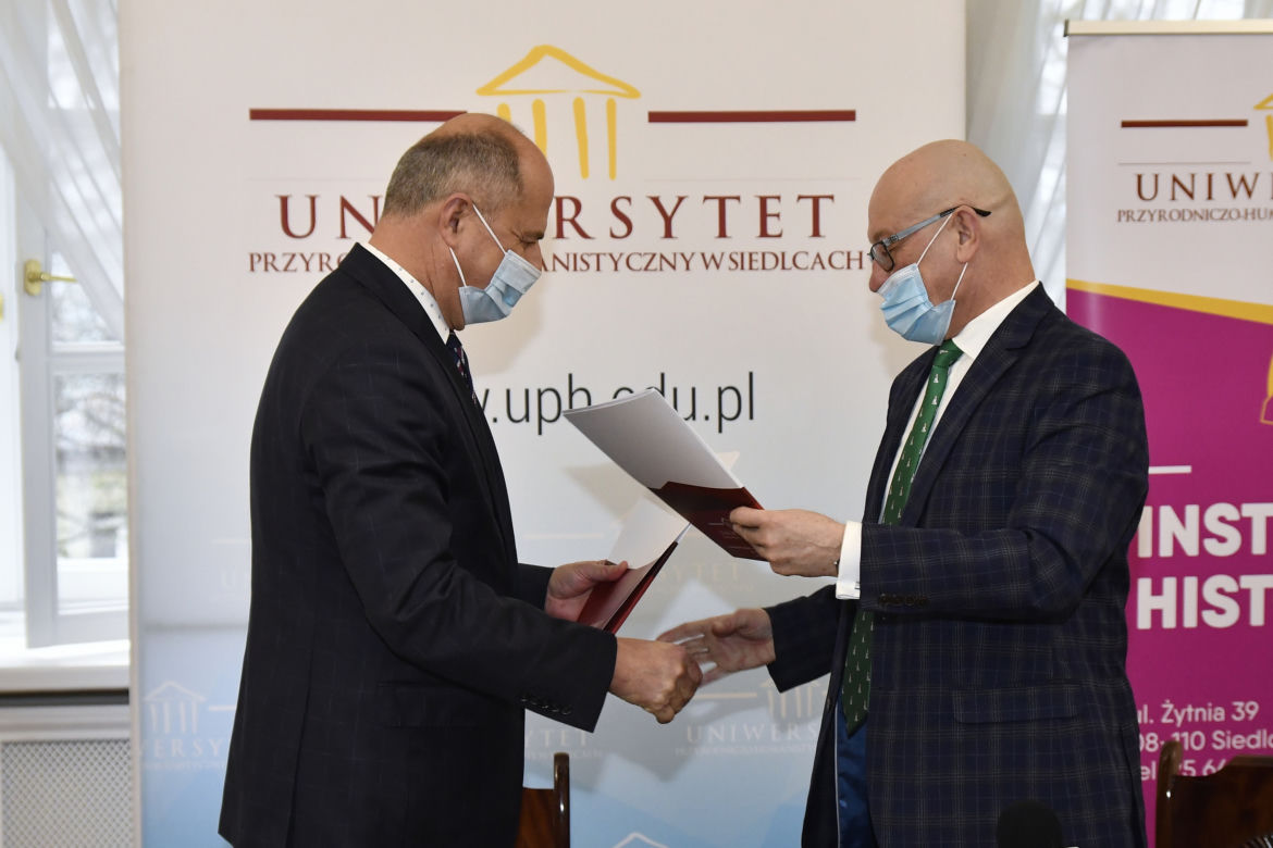 Podpisanie umowy o współpracy pomiędzy UPH i ZSP nr 1 w Siedlcach