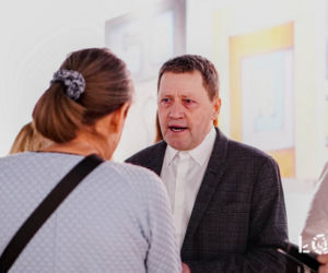 Wystawa w ŁOK Okna na światy Dariusza Skiermunta