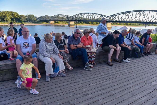 Jubileuszowa odsłona Festiwalu Wisły dotarła do Torunia. Mamy zdjęcia z imprezy