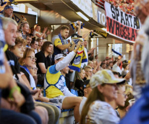 PRES Grupa Deweloperska Toruń - Betard Sparta Wrocław, zdjęcia kibiców i zawodników z meczu 13. kolejki PGE Ekstraligi