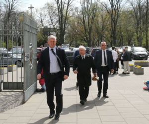 Wielka Sobota Jarosława Kaczyńskiego