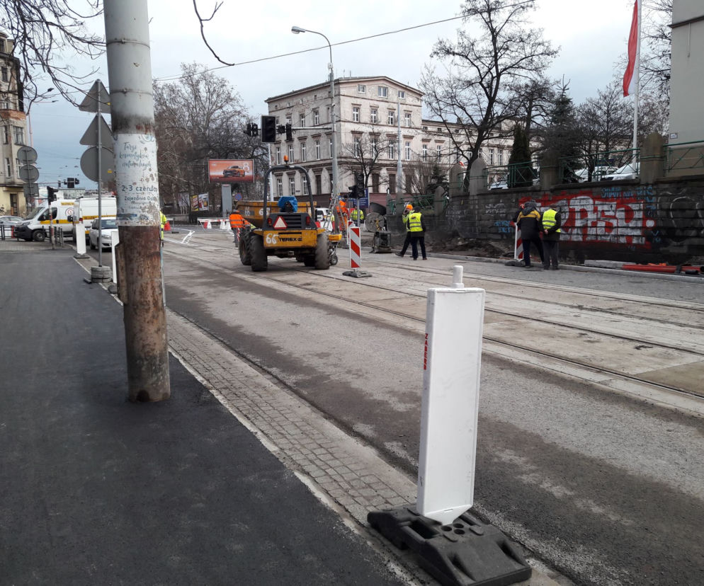 Miasto zapewnia: robotnicy zdążą. Pułaskiego będzie otwarta na czas