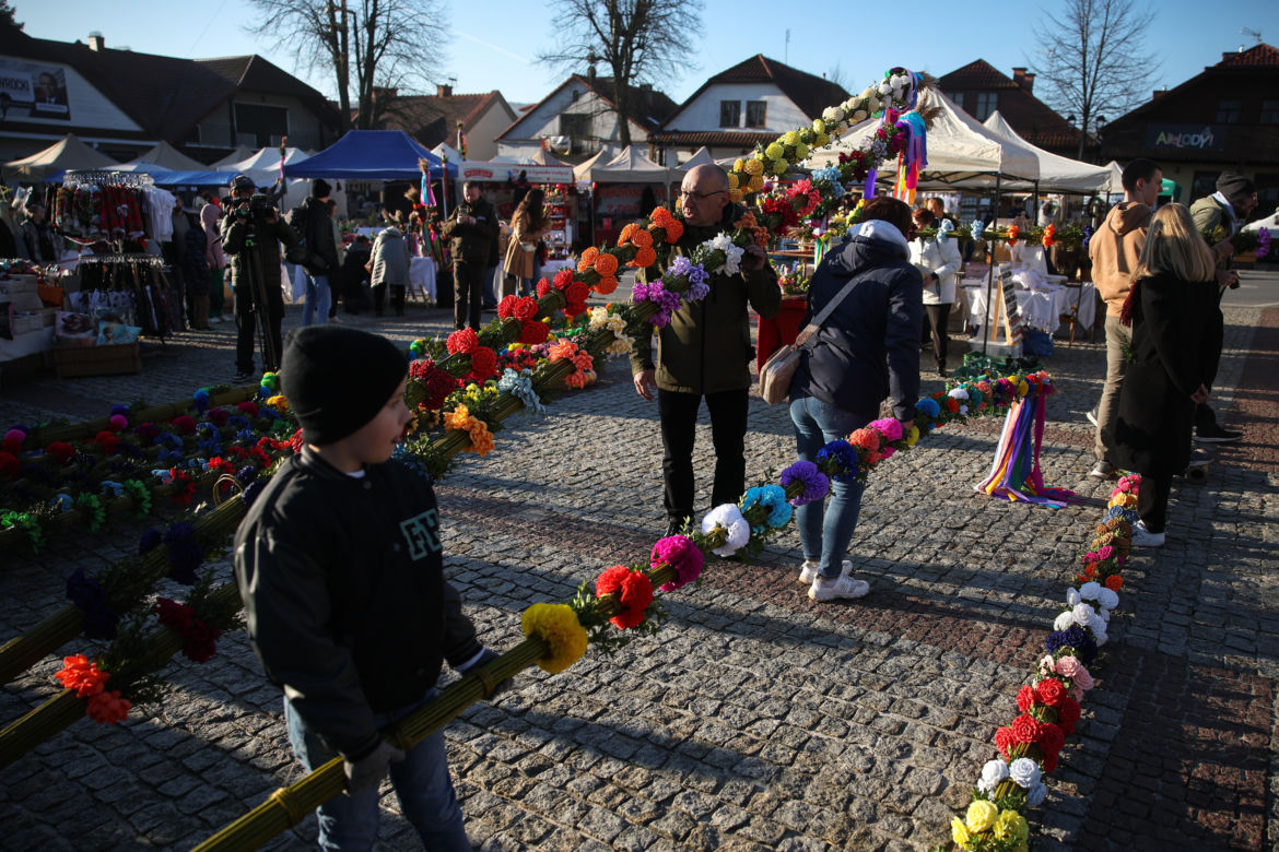 Wyjątkowa wieś w Małopolsce. Ma najpiękniejsze i największe palmy wielkanocne 
