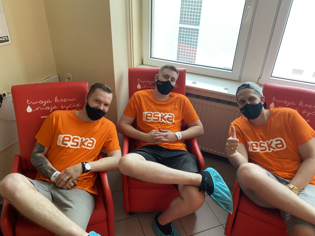 Ekipa Eska Summer City ze Szczecina oddawała dzisiaj krew w Regionalnym Centrum Krwiodawstwa i Krwiolecznictwa w Szczecinie