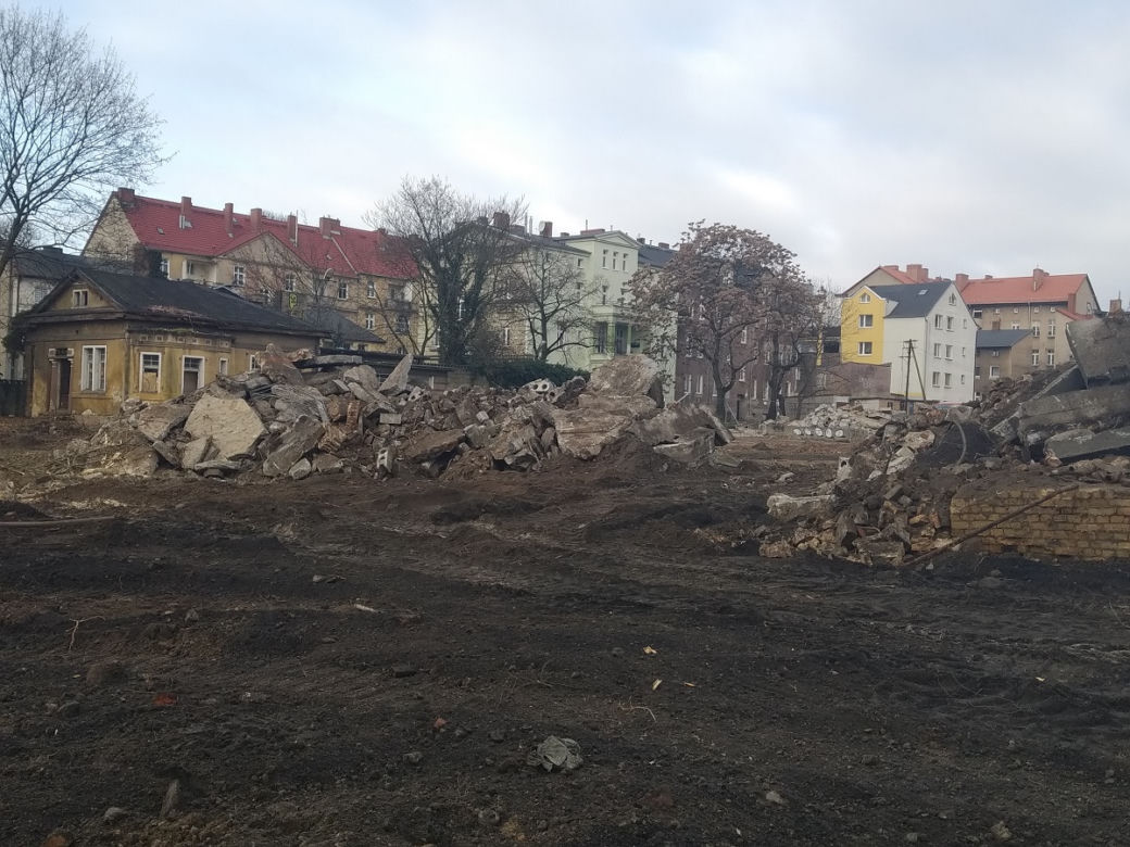 Ruszyła budowa CEZIB-u przy Warszawskiej. Zajrzeliśmy na plac budowy. 