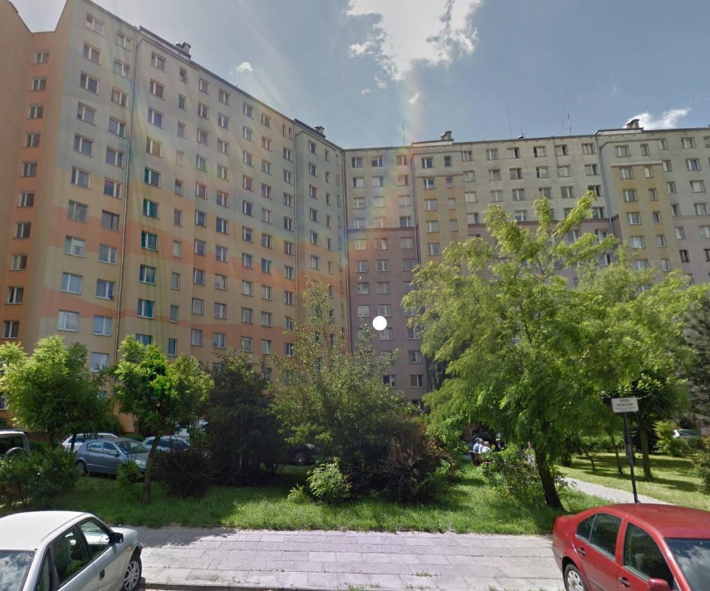 Sprzedają mieszkania za grosze. Ofert coraz mniej