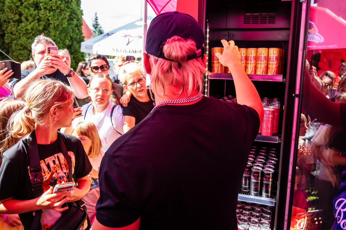 Skolim rusza z nowym biznesem. Wypuścił energetyk o smaku, który ma podbić rynek