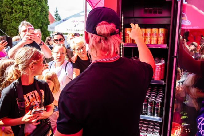 Skolim rusza z nowym biznesem. Wypuścił energetyk o smaku, który ma podbić rynek