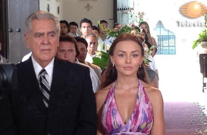 OTCHŁAŃ NAMIĘTNOŚCI odc. 145. Elisa (Angelique Boyer) na ślubie Palomy i Gaela