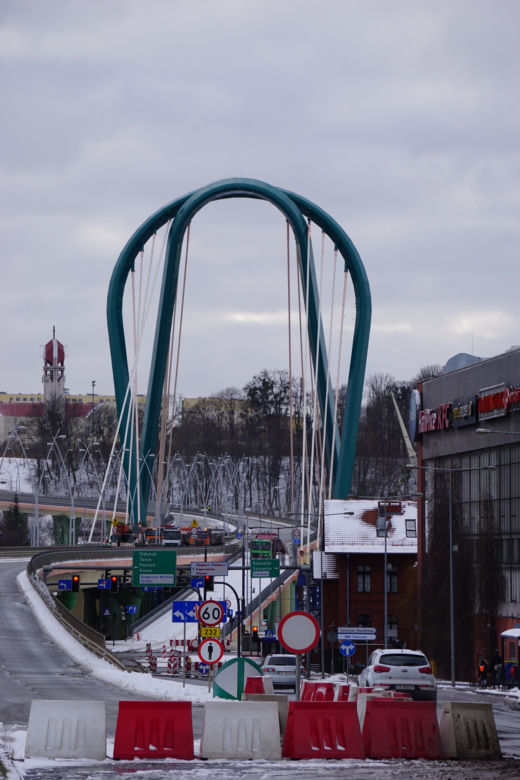 Próbne obciążenia na Moście Uniwersyteckim. Kiedy wjadą tu auta? [ZDJĘCIA]