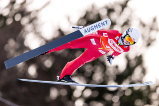 Miesiąc do igrzysk, a tu nagły alarm w polskich skokach! Kontuzja liderki kadry