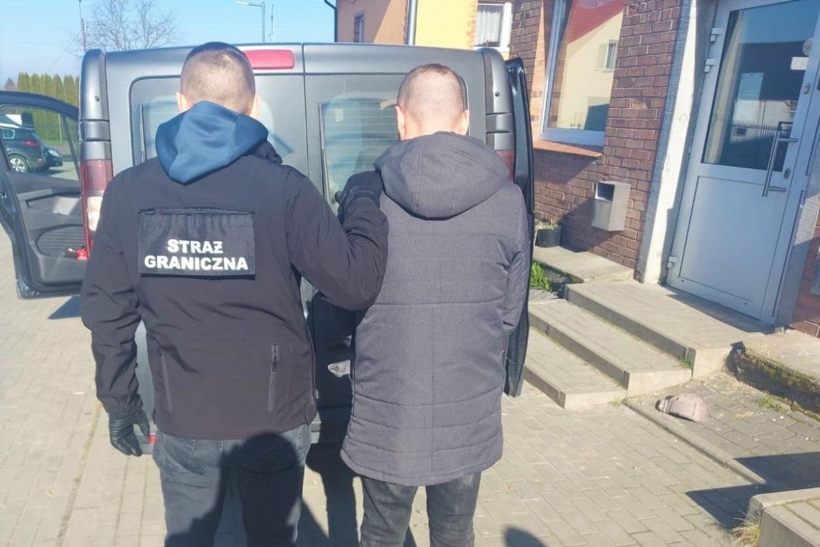Rozbito gang zajmujący się przemytem migrantów przez granicę. Działał tzw. „szlakiem białoruskim”