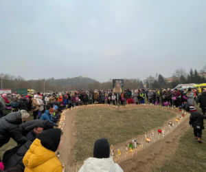 Marsz ciszy w Jeleniej Górze