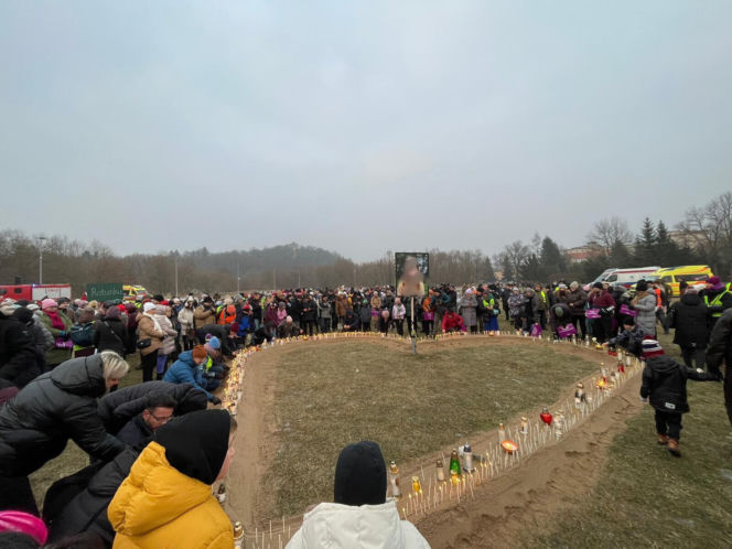 Marsz ciszy w Jeleniej Górze