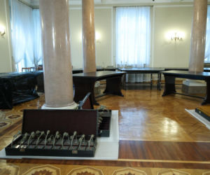 Demontaż okrągłego stołu w Pałacu Prezydenckim