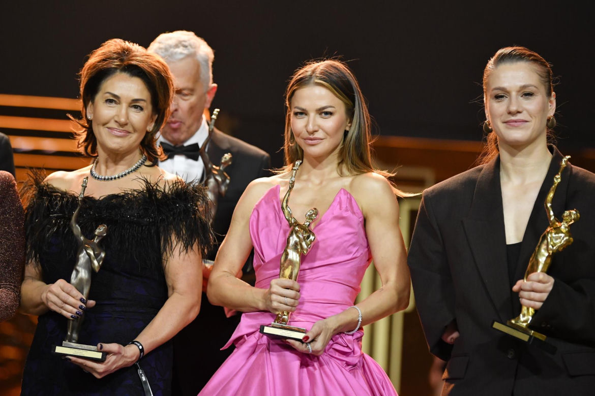 Anna Lewandowska wychodzi z Gali Mistrzów Sportu