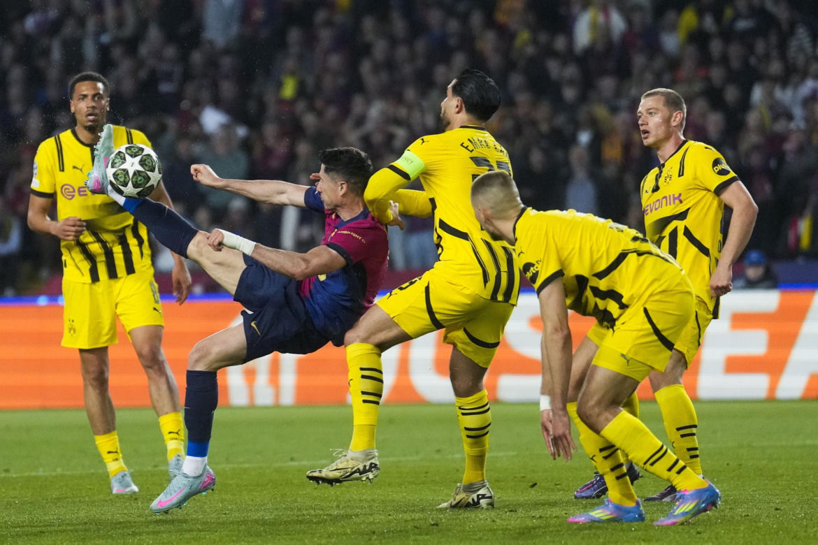 Barcelona vs Borussia Dortmund