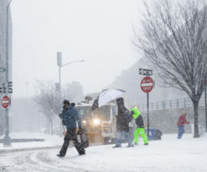 Ofiary śmiertelne, milion ludzi bez prądu w USA! Burza śnieżna atakuje