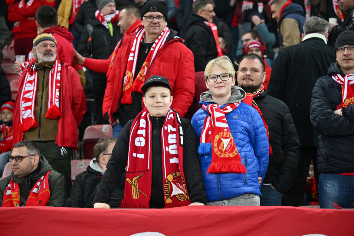 Widzew Łódź - Lech Poznań: Zdjęcia kibiców i zawodników z meczu 24. kolejki PKO BP Ekstraklasy