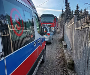 Tragedia w Olkuszu. W garażu znaleźli zwłoki. 67-latek zasnął i już się nie obudził