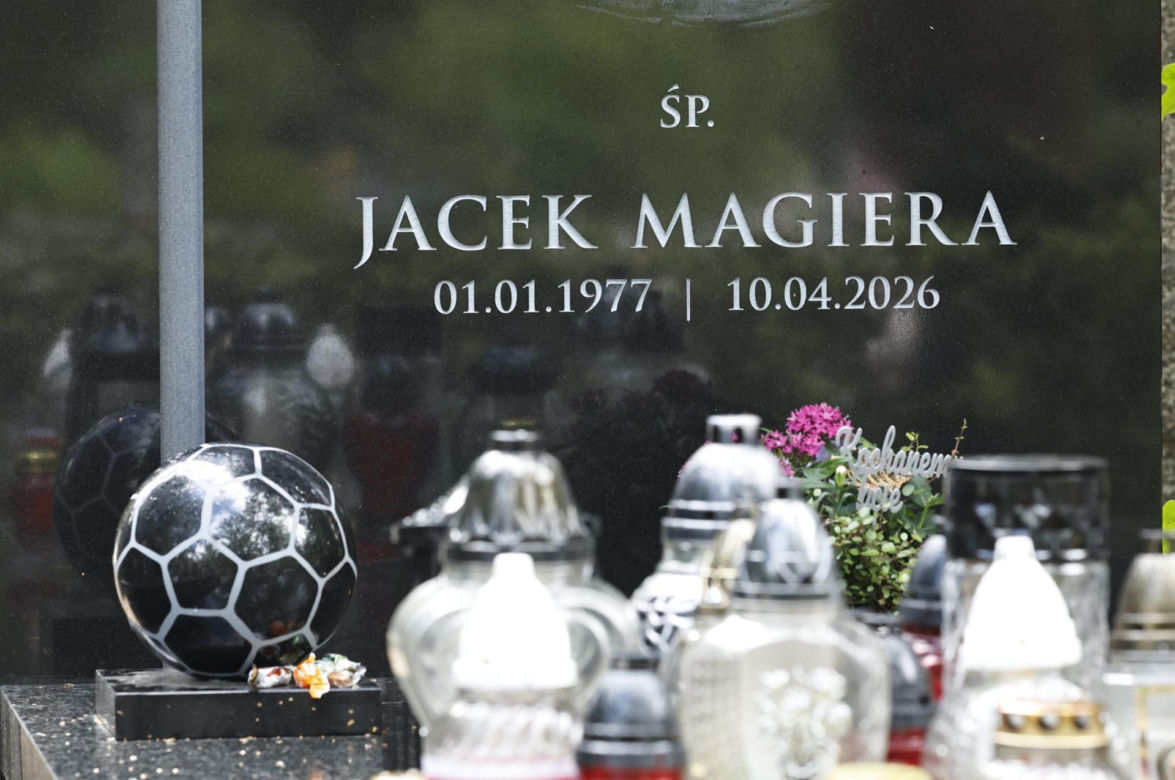 Nowy grób Jacka Magiery