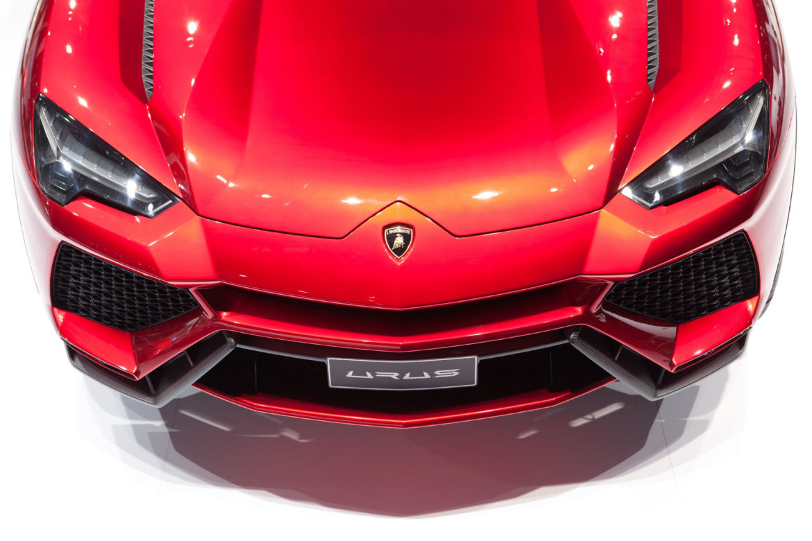 LAMBORGHINI URUS