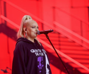 Tak na przestrzeni lat zmieniała się Katarzyna Nosowska. Dziś jest jedną z najbardziej cenionych wokalistek w kraju