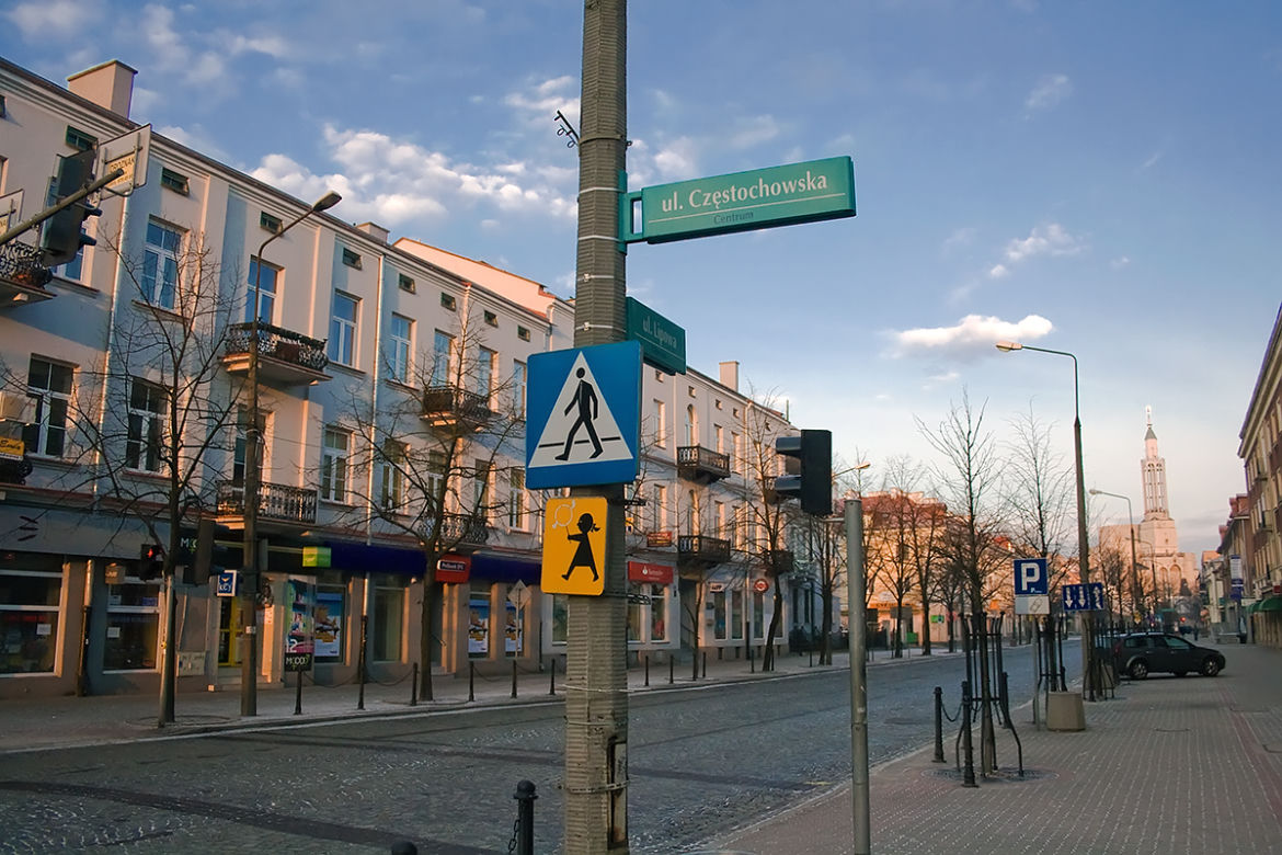 8. Sygnalizacja świetlna nieprzyjazna pieszym