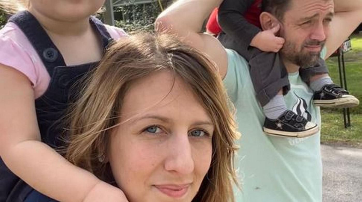 4-letnie bliźnięta nie żyją! Braciszek i siostrzyczka uduszeni w skrzyni na zabawki