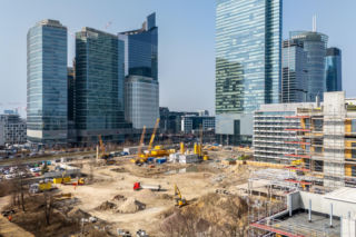 Budowa wieżowca AFI Tower w kompleksie Towarowa22