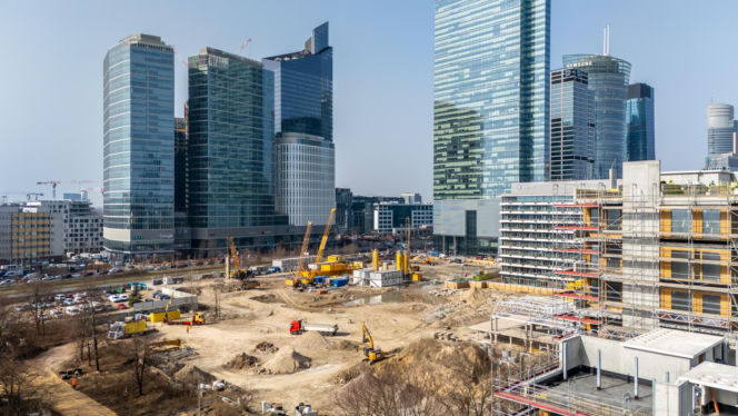 Budowa wieżowca AFI Tower w kompleksie Towarowa22