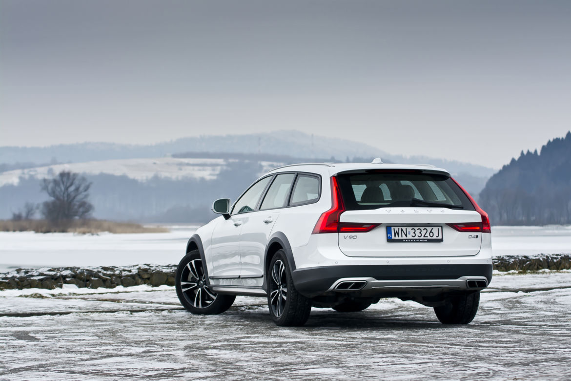 Volvo V90 Cross Country