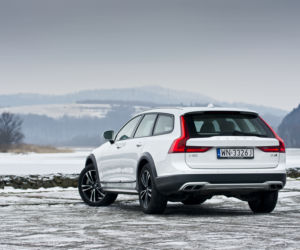 Volvo V90 Cross Country