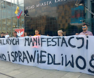 Katowice: Narodowcy demonstrowali w Katowicach! Domagają się m.in. dymisji Marcina Krupy [ZDJĘCIA, AUDIO]