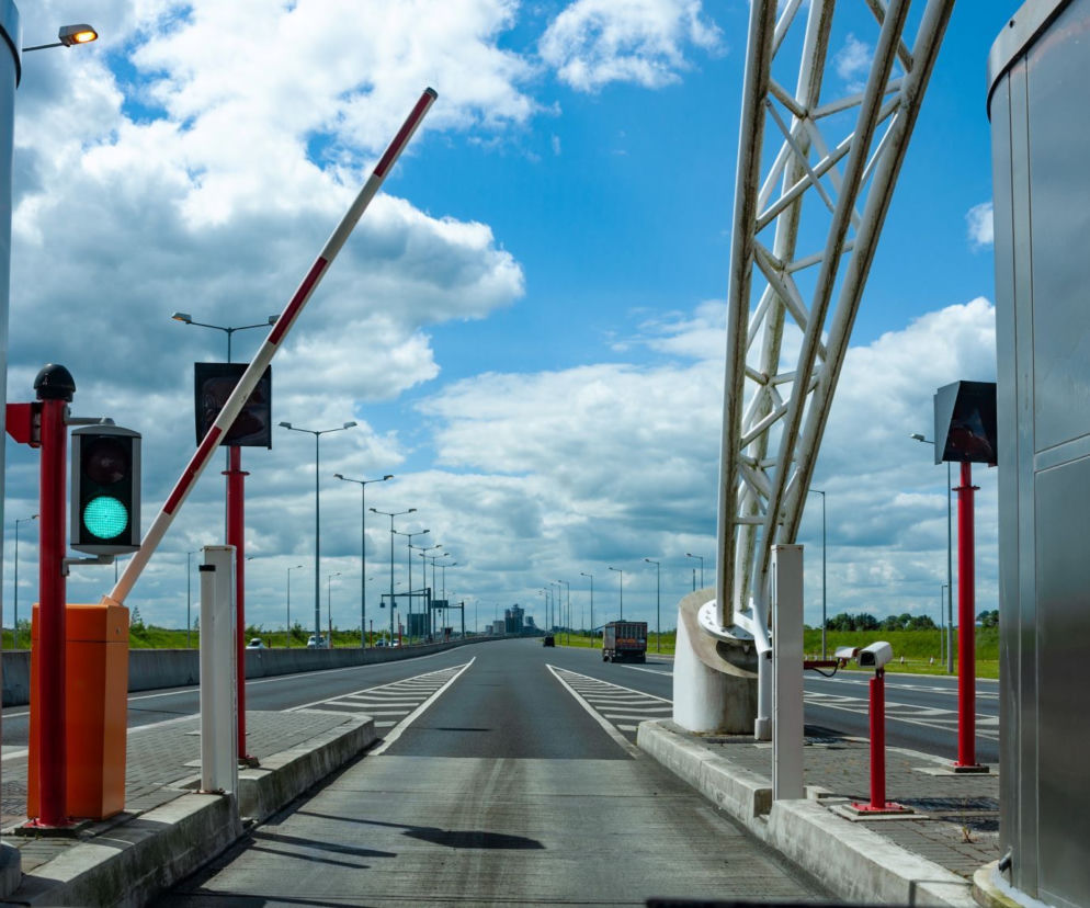 nowe sposoby opłat za przejazd autostradą 