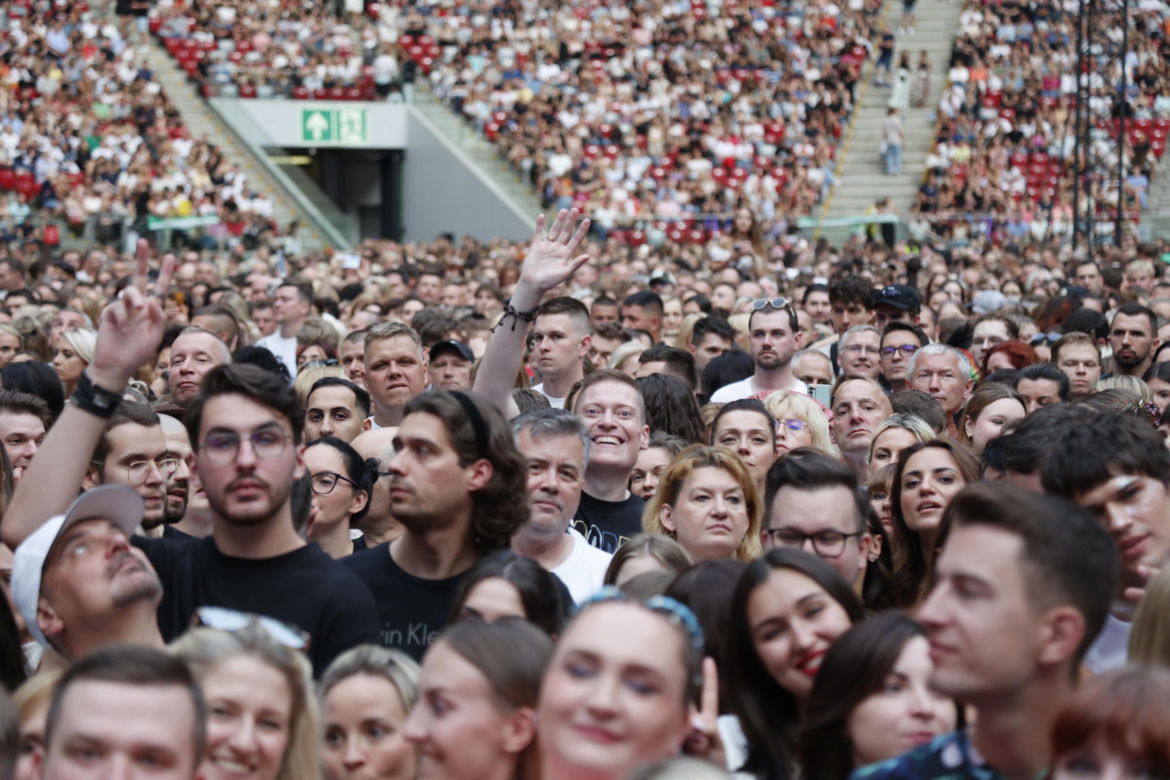 Koncert Jennifer Lopez w Warszawie (25.07.2025) - część druga. Organizatorem koncertu jest Prestige MJM