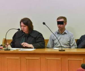 Z komendy policji zrobił harem