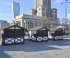 Dziwny obiekt w centrum Warszawy. Co tu powstaje? Stolica już stroi się na Boże Narodzenie!