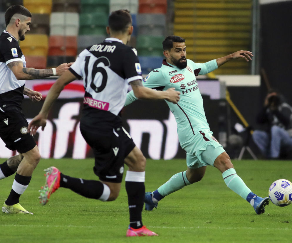 Kapitan reprezentacji Wenezueli i gracz AC Torino, Tomas Rincon (po prawej)