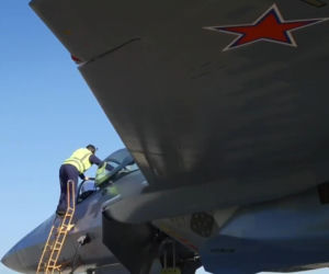 Nowa partia Su-57 w służbie. Rosja doskonali myśliwiec 5. generacji w oparciu o doświadczenia z Ukrainy