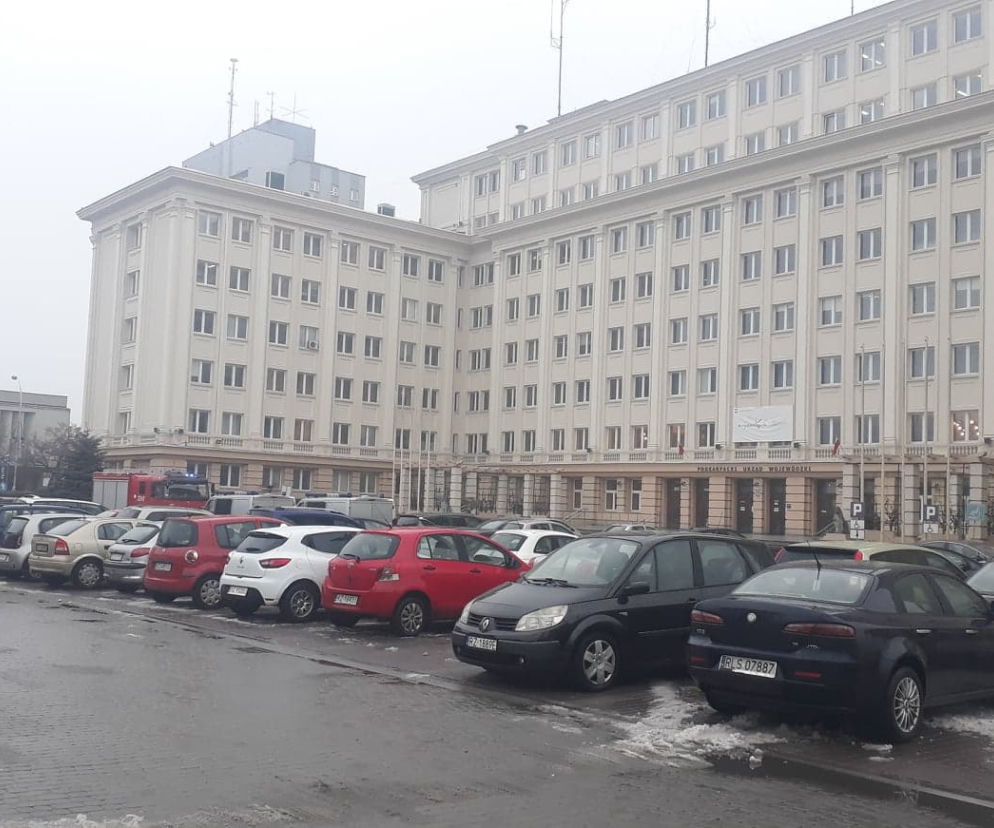 Alarm bombowy w Podkarpackim Urzędzie Wojewódzkim