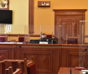 Bartosz T. Suweren skazany przez toruński sąd. Trafi za kratki