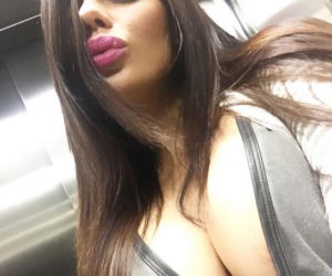 Suzy Cortez