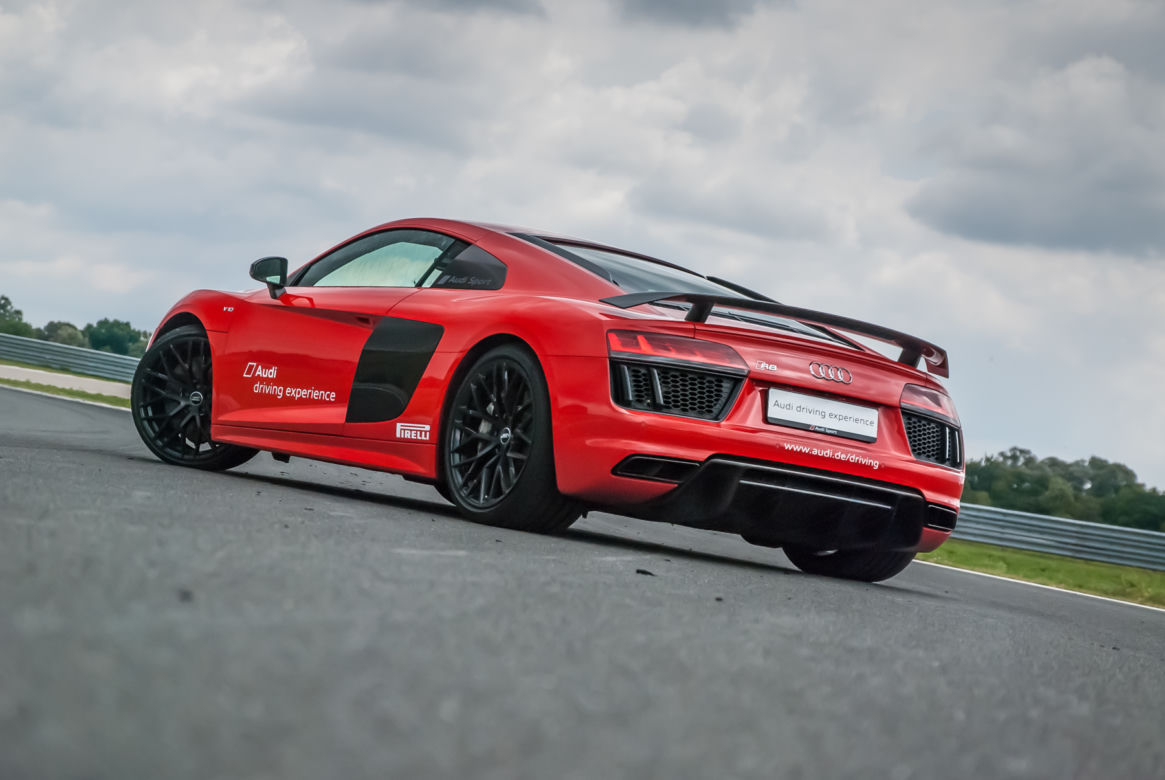 Audi R8 plus V10 5.2 FSI quattro S tronic