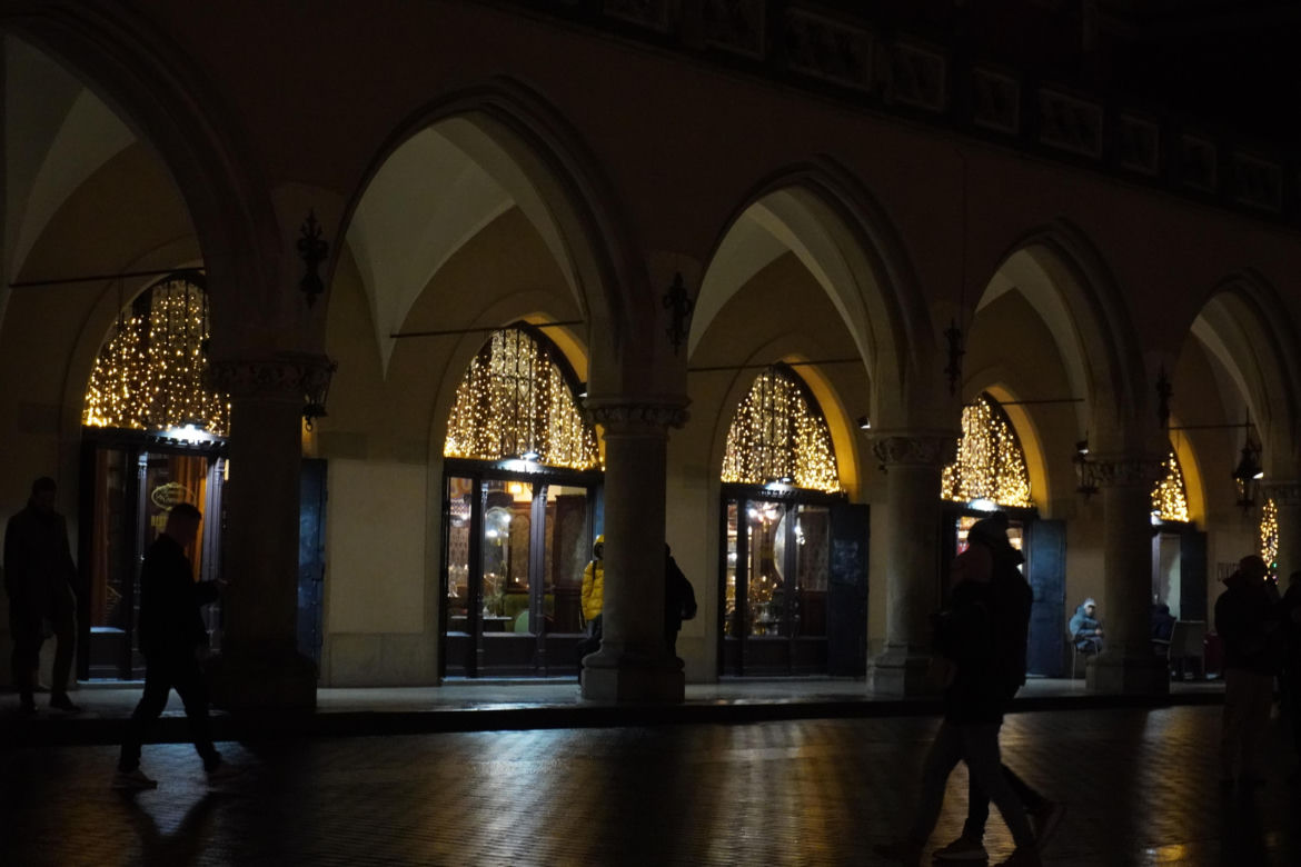 Dekoracje świąteczne w Krakowie - sezon zimowy 2024/2025
