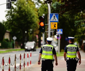 Bezpieczna droga do szkoły. Policjanci z Ostrzeszowa ruszyli w teren